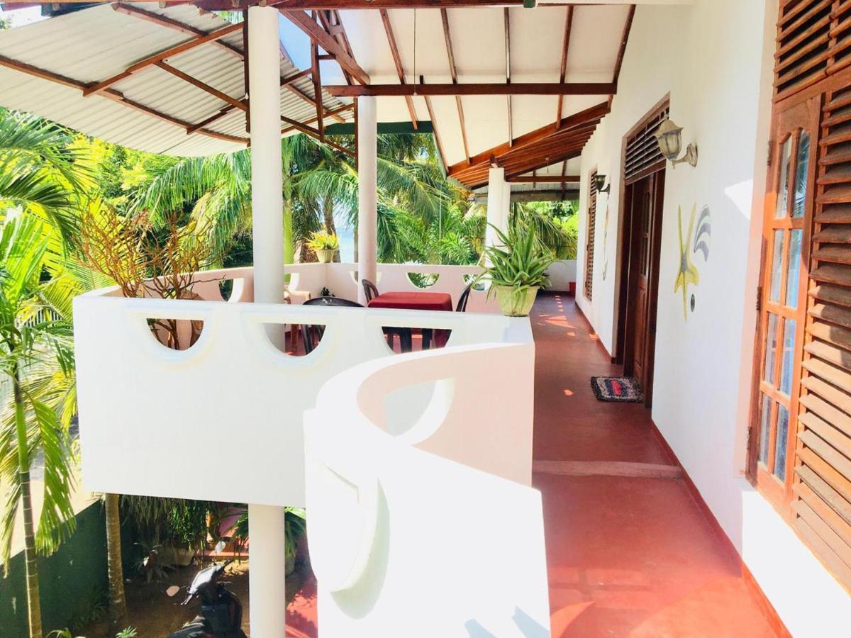 Sunrise Guest House & Restaurant Tangalle Εξωτερικό φωτογραφία