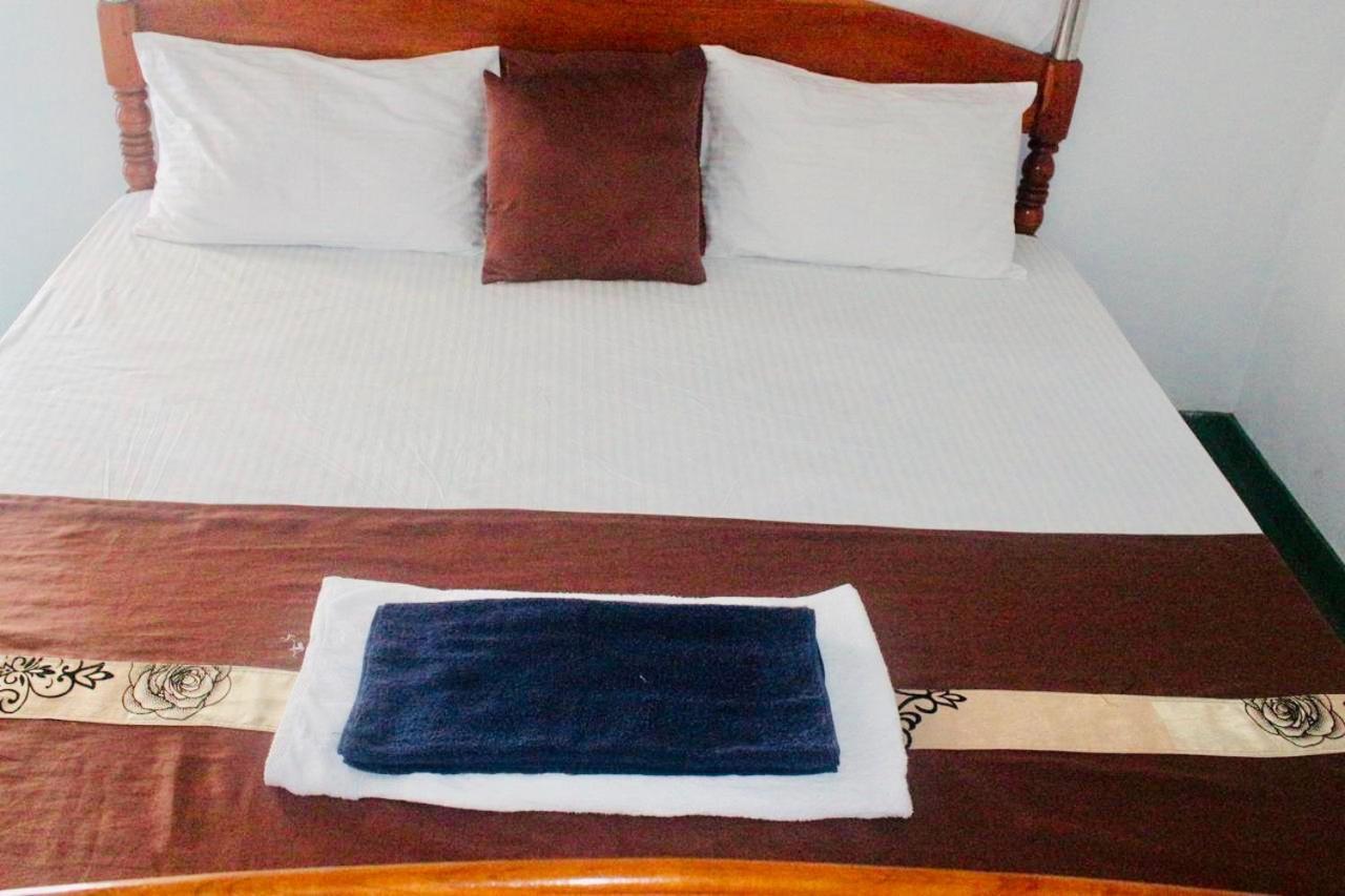 Sunrise Guest House & Restaurant Tangalle Εξωτερικό φωτογραφία