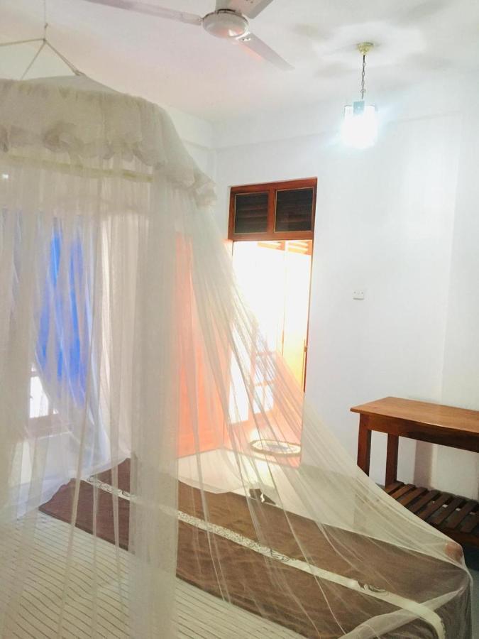 Sunrise Guest House & Restaurant Tangalle Εξωτερικό φωτογραφία