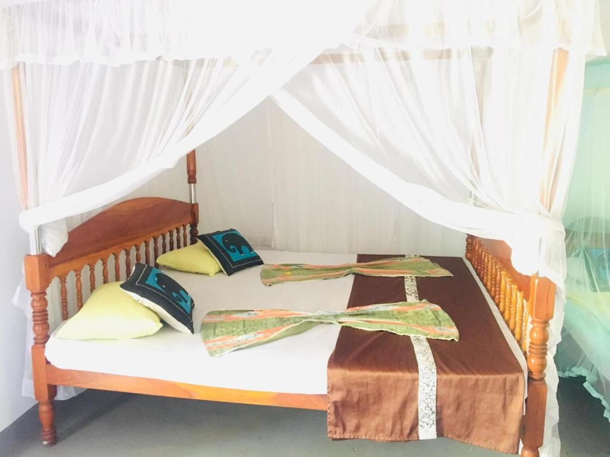 Sunrise Guest House & Restaurant Tangalle Εξωτερικό φωτογραφία